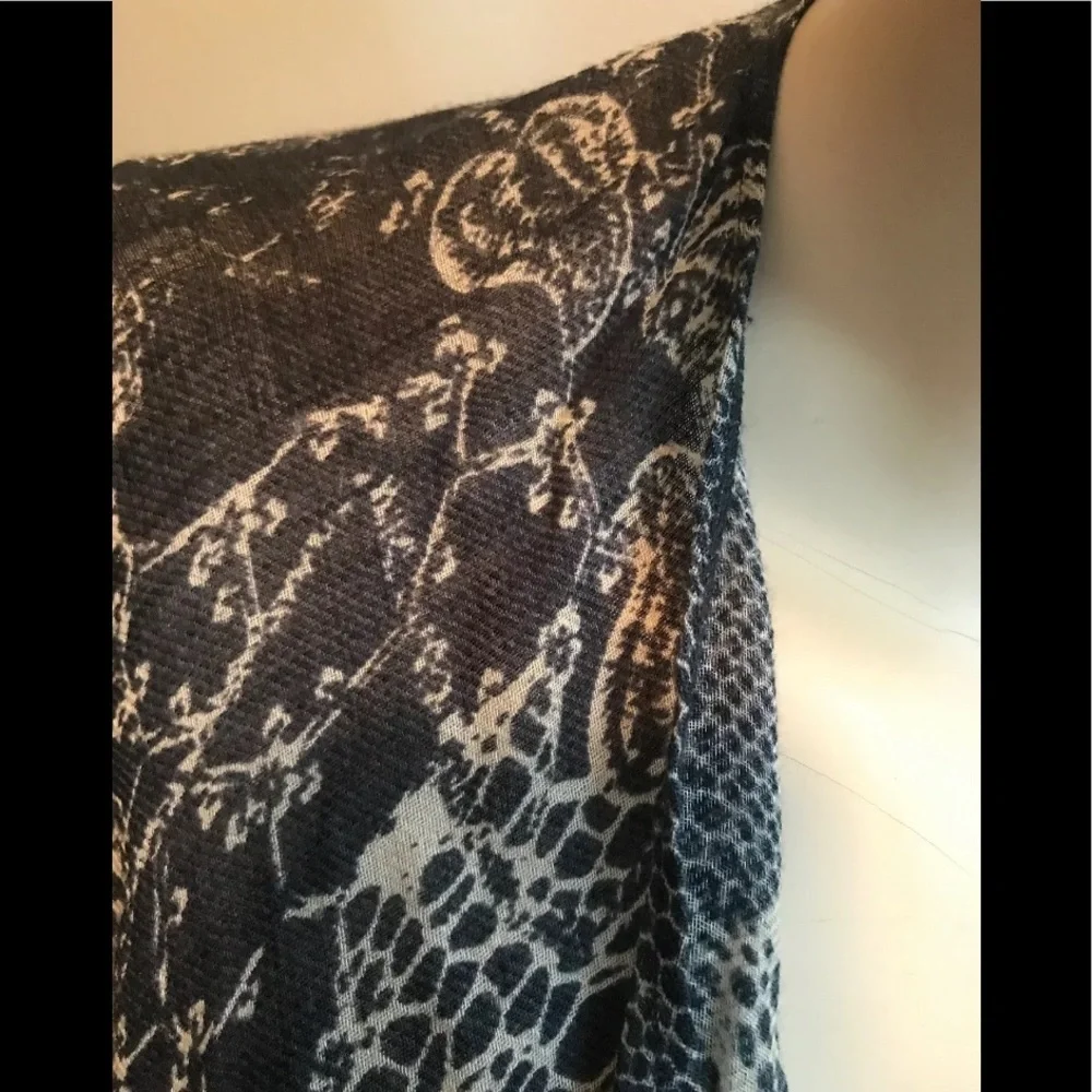 NWOT Anthropologie Petanu by Pashma Blues O/S shawl Scarf Wrap